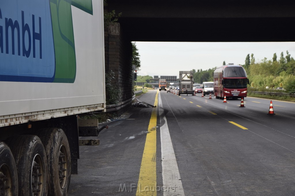 Schwerer VU A 3 Rich Oberhausen Hoehe AK Leverkusen P558.JPG - Miklos Laubert